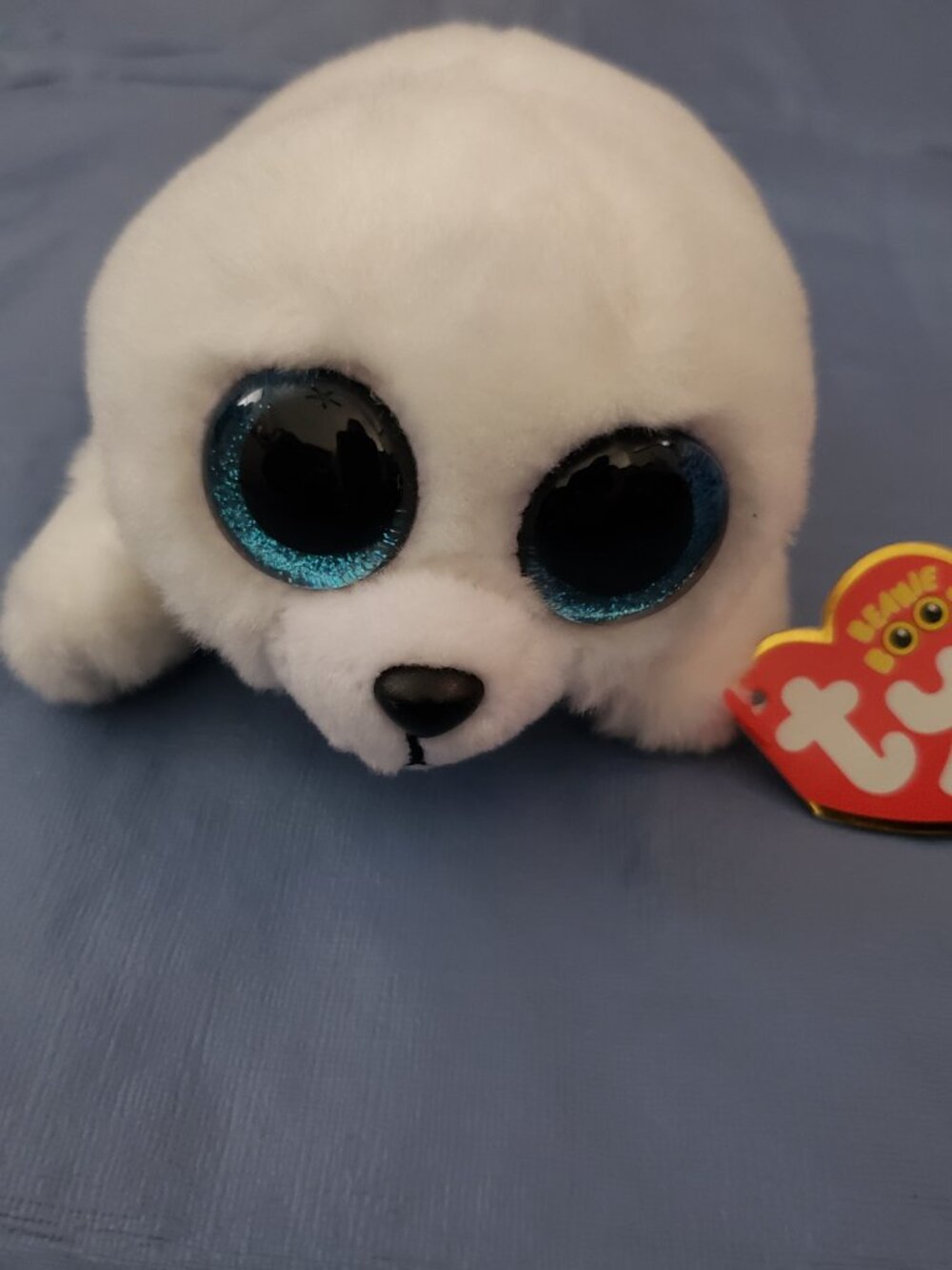 🦭Ty Plush White Beanie Boo ICY 7" Seal NWT sparkly blue and black button eyes